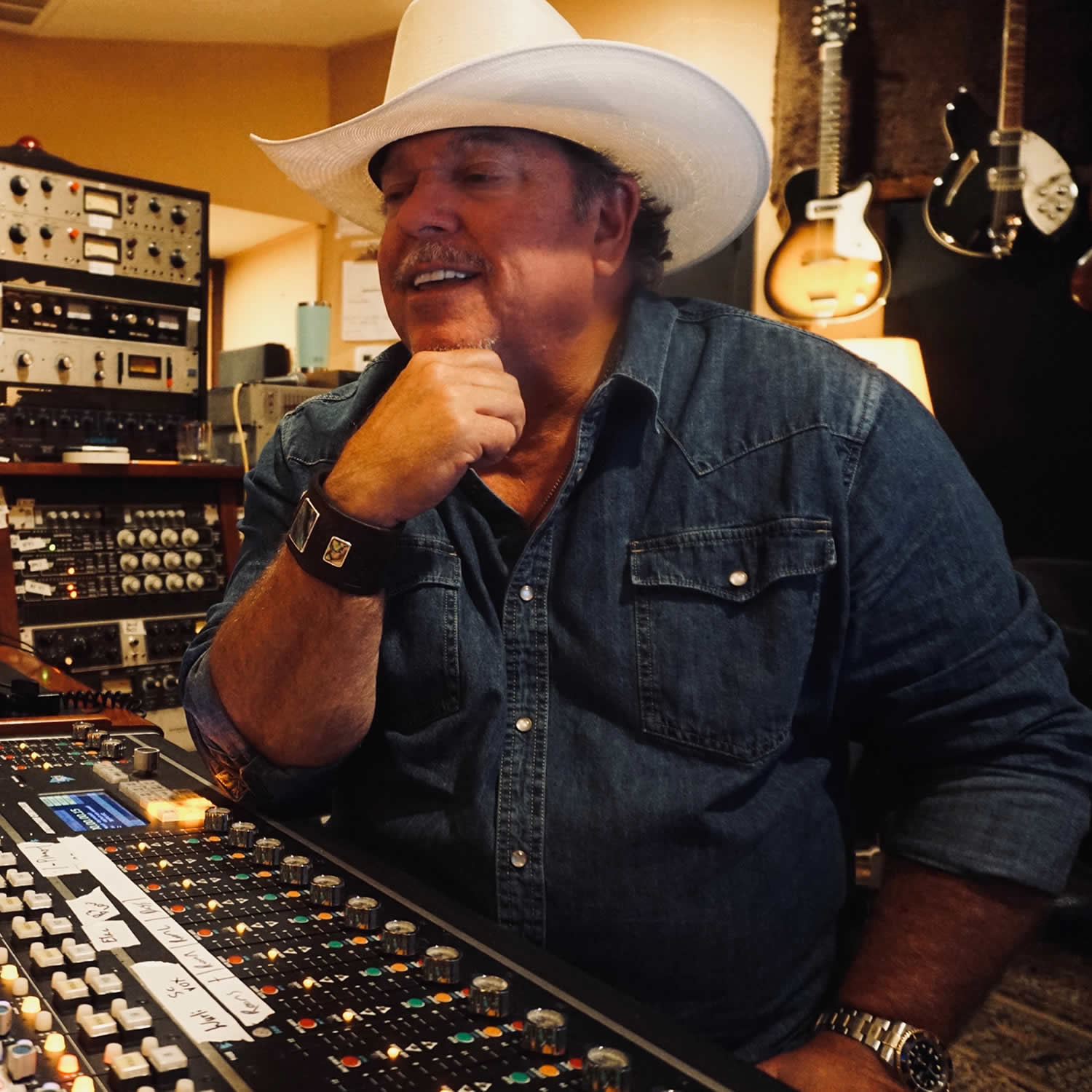 Jim-Waneka-Mixing-Board-v2